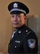 营盘镇警事演员表张喜前剧照