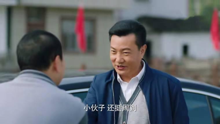 张书记来到下溪村